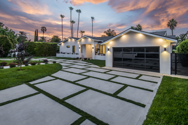 Plus Media Package (Most Popular, 45 MLS Photos 0-2,500 sq ft and More Extras)